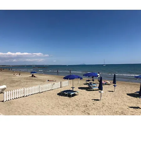 The Terrace On The * Nettuno